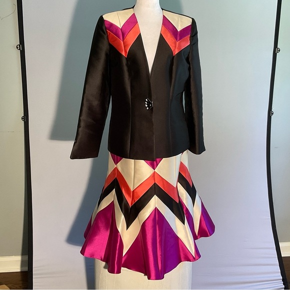 Serafina Sz 14 2 Piece Satin Suit Striking Colorful Zigzag Pattern Flared Skirt - Picture 1 of 16